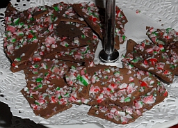 Chocolate bark - also make wit white or coloured chocolate