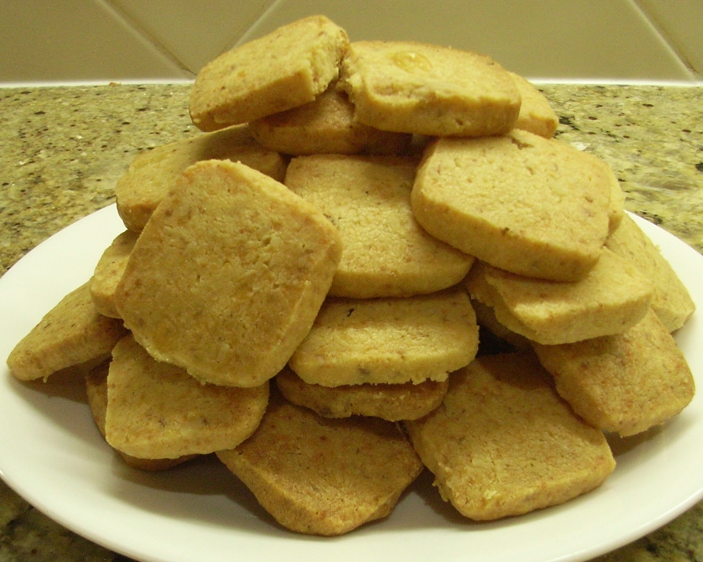 CHEESE AND WALNUT SHORTBREADS