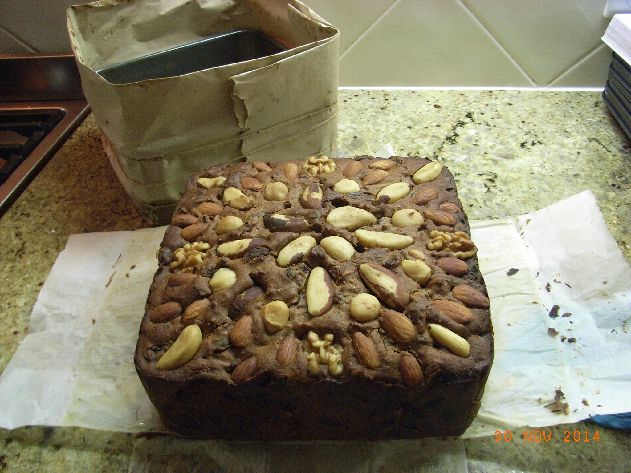 CHRISTMAS FRUIT CAKE & BOILED CHRISTMAS FRUIT CAKE