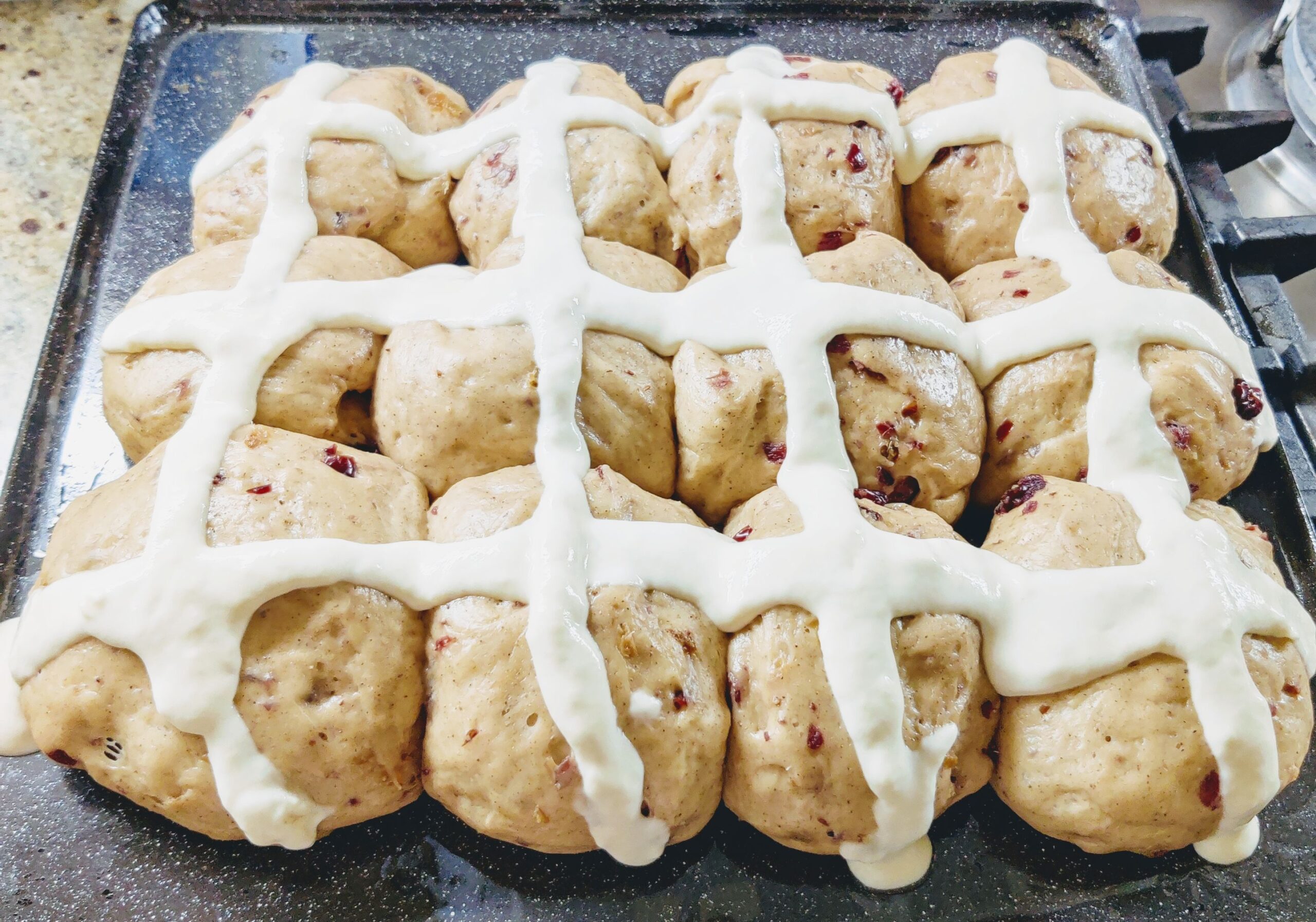 HOT CROSS BUNS